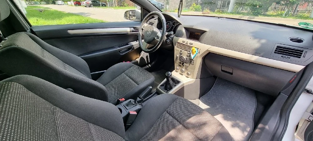 De vânzare Opel astra h GTC 