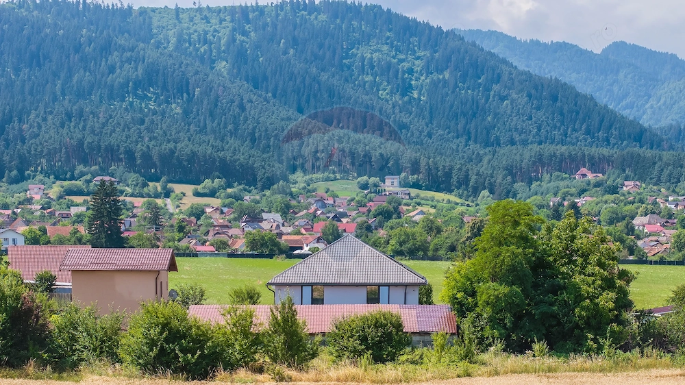 Casă cu panorama spectaculoasa in Sacele