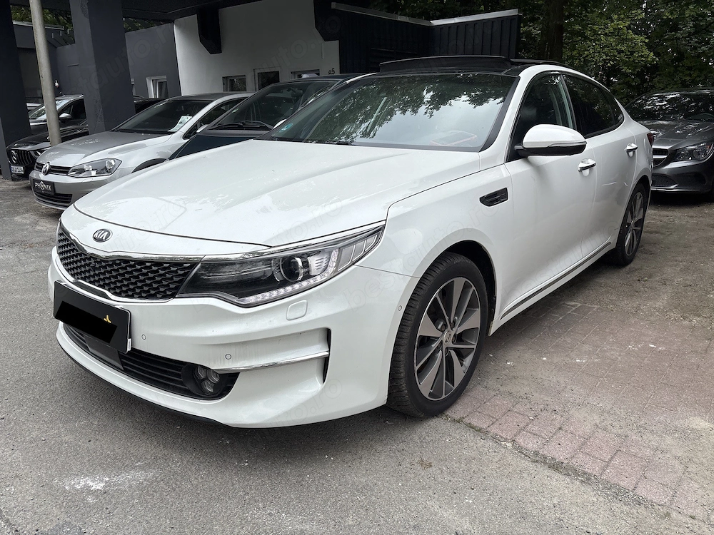 Kia Optima Spirit 1.7 CRDi 141 CP | Automată | Panorama | Harman Kardon | Camere 360  | Full Option