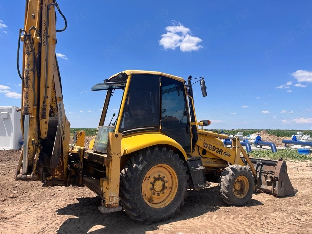 buldoexcavator komatsu wb 93 