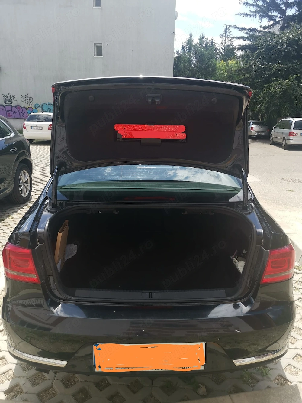 Vand vw passat bluemotion 1.4 tfsi 2010.