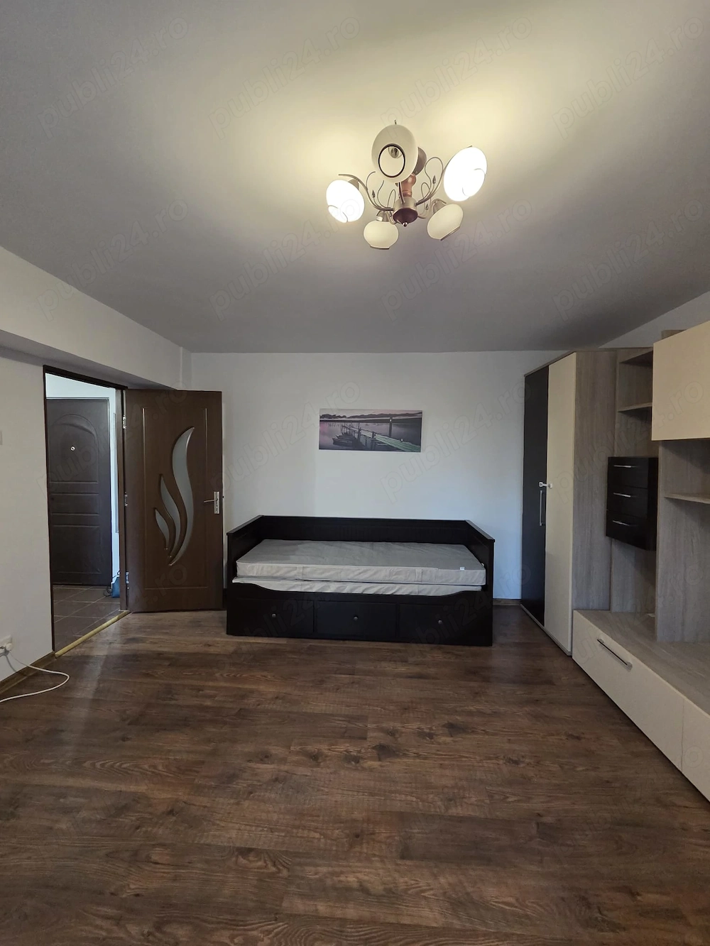 Inchiriere apartament 1 Cam. cf.1 decomandat mobilat si utilat in Zona Garii  str. I.C Bratianu 