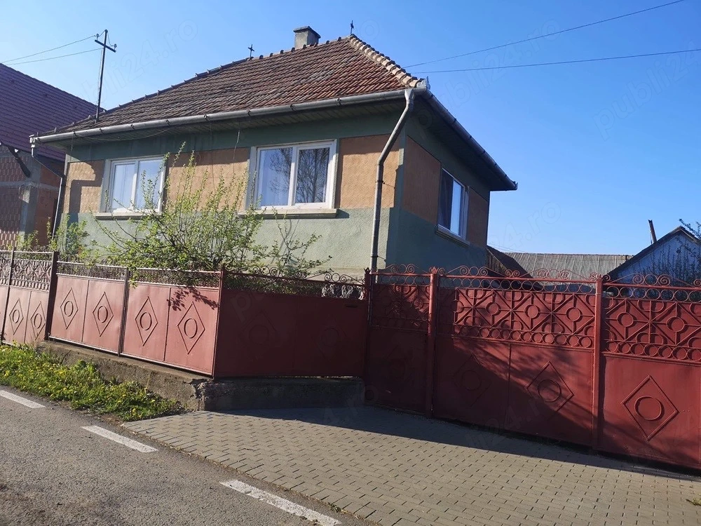 De vânzare casă familiară 