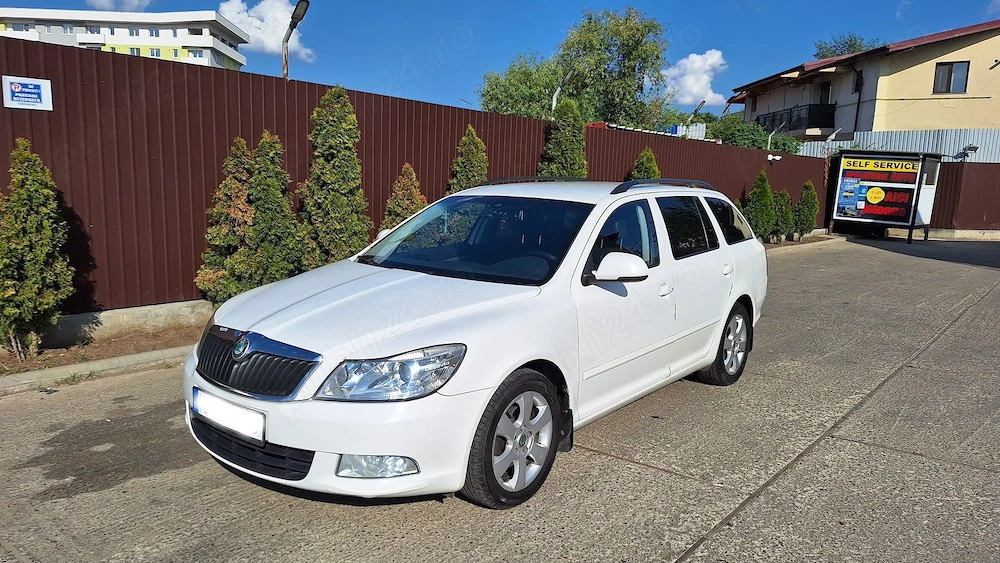 Octavia Skoda Octavia 2 Facelift (2010)   1.6 TDI   105CP   Combi   Manuală