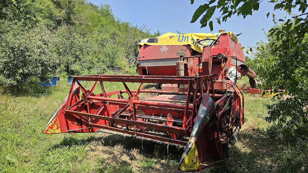 Combină agricolă 