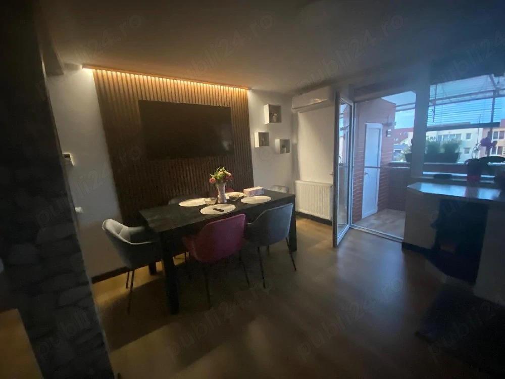 Vand apartament 3 camere în Floresti strada Muzeul Apei 