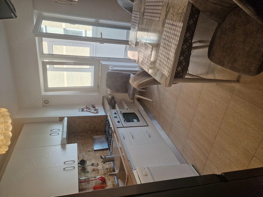Închiriez apartament 3camere 