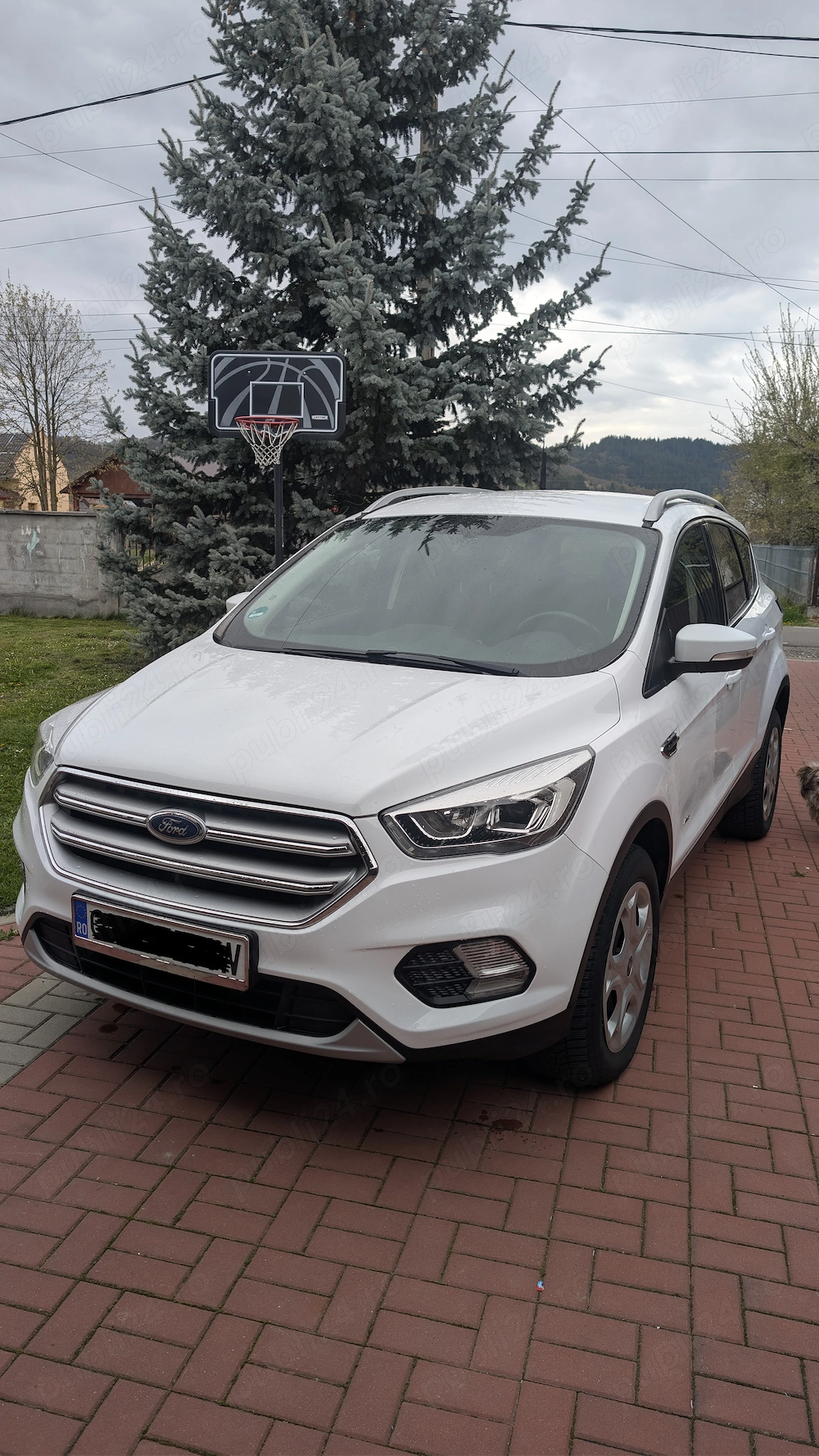 Ford Kuga 4x4 automat 