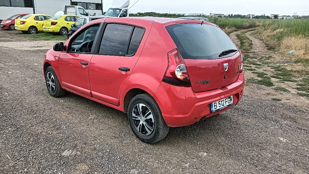 dacia Sandero CU GPL pret 750euro