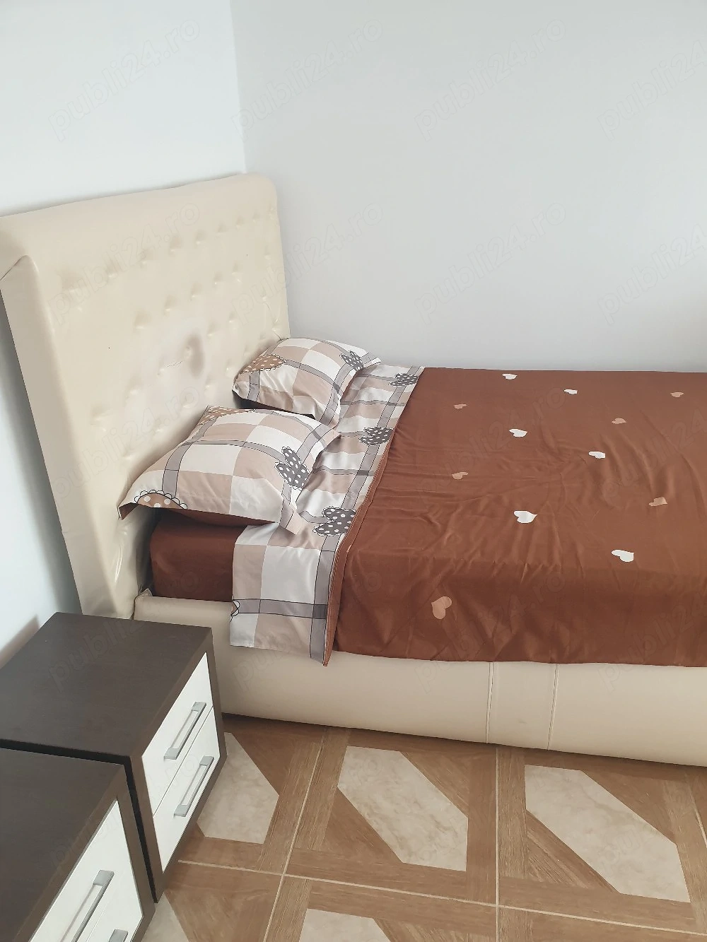 dau in chirie garsoniera mobilata și utilata complet 