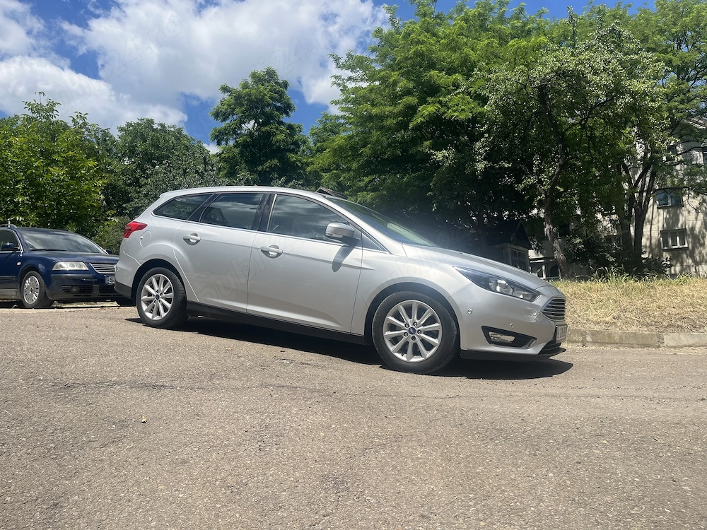 Ford Focus 2018 118000 km dotări speciale