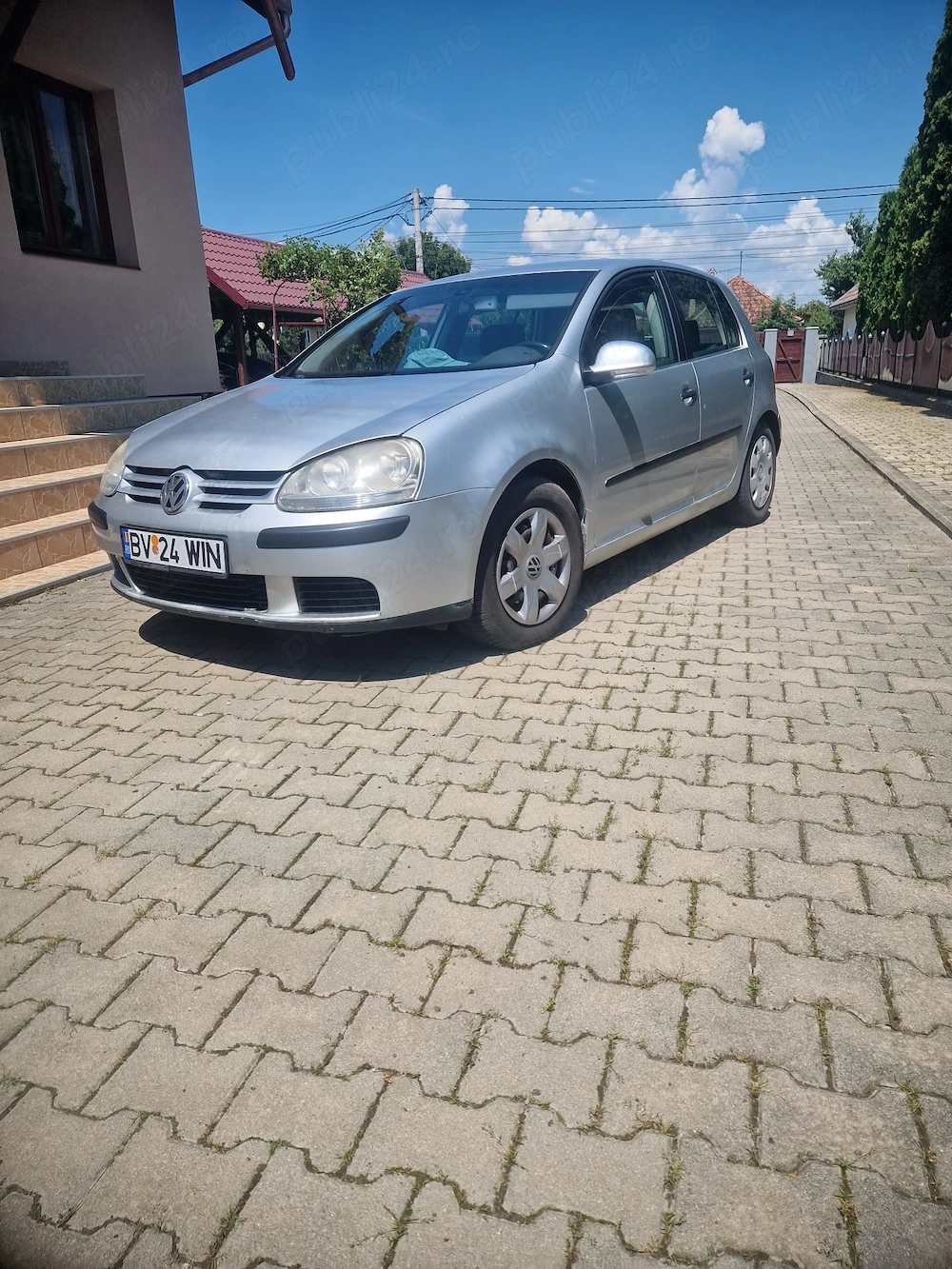 Vand Volkswagen Golf 5 1.4 benzina