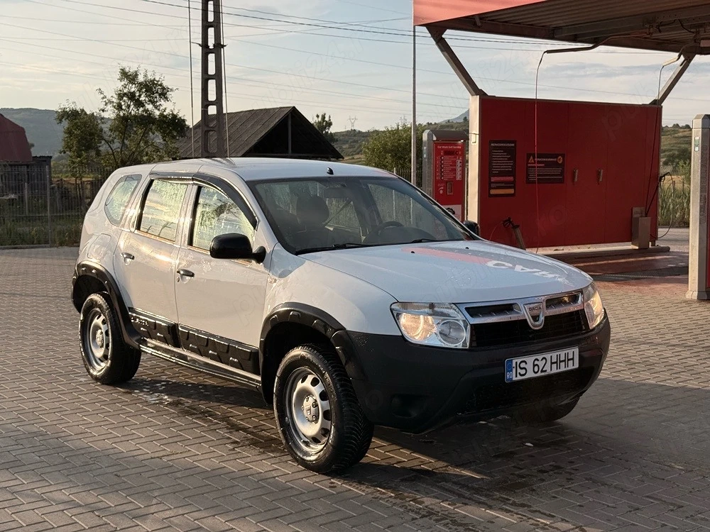 Dacia duster 4x2 180.000km 2011