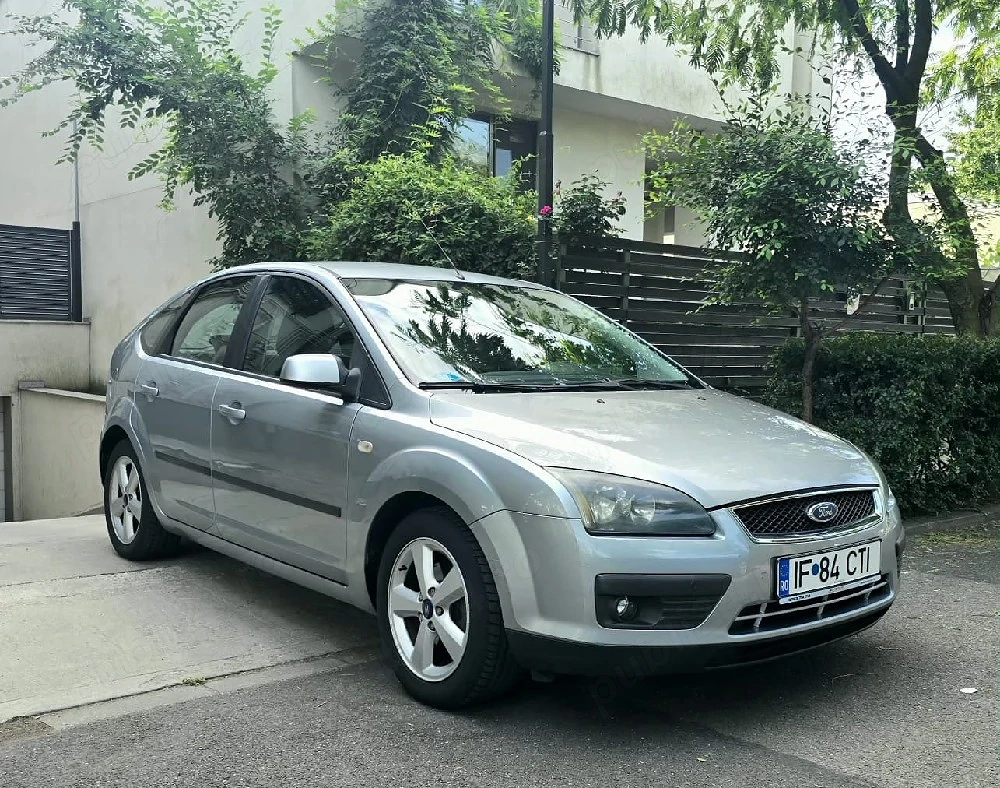 ford focus1.6 benzina +gpl