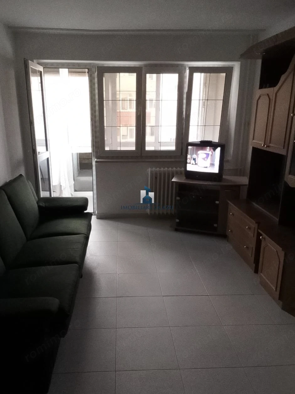 Vanzare Apartament 2 Camere Semidecomandat Bd.Alexandru Obregia