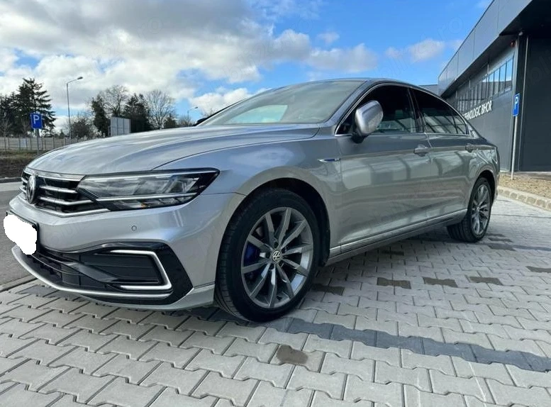 Volkswagen Passat GTE Plug in Hibrid 2020