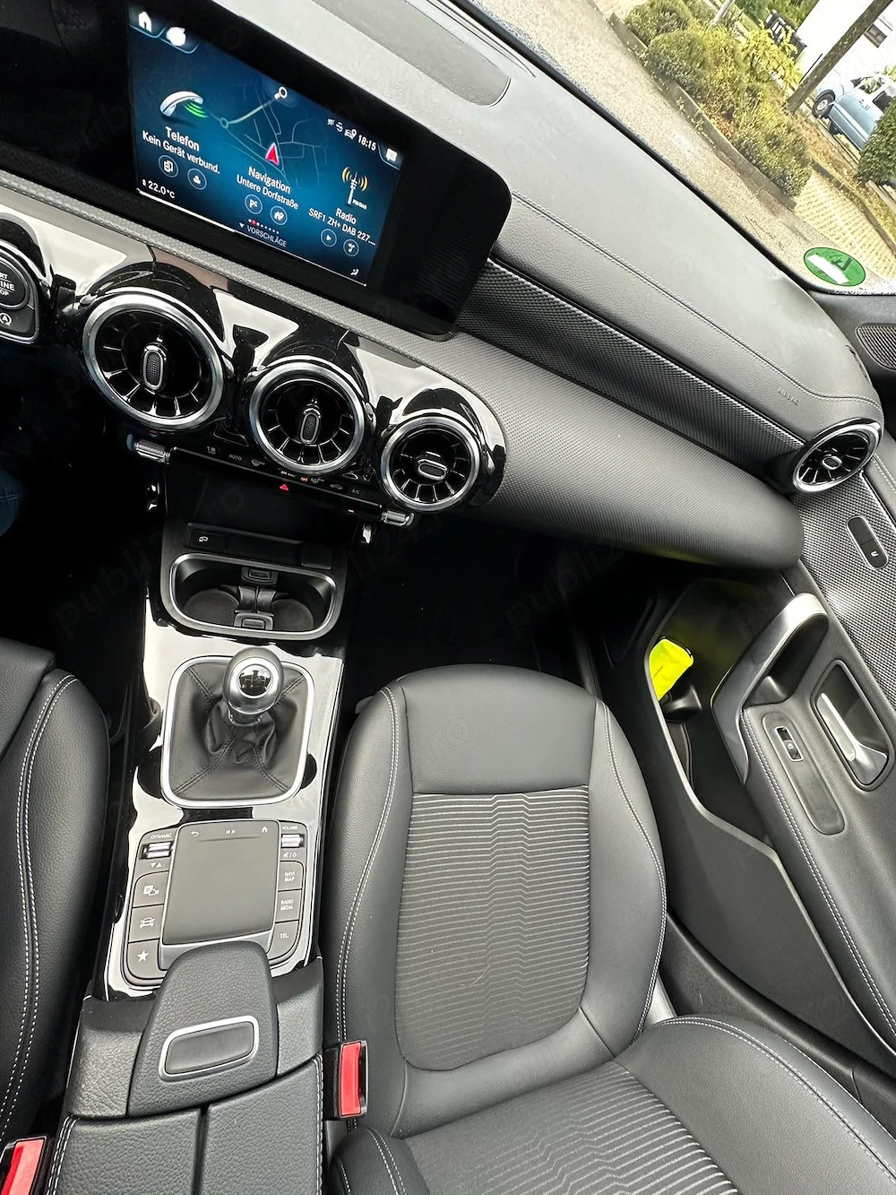 Vand Mercedes CLA 180,progresive 2022 piele,comenzi vocald