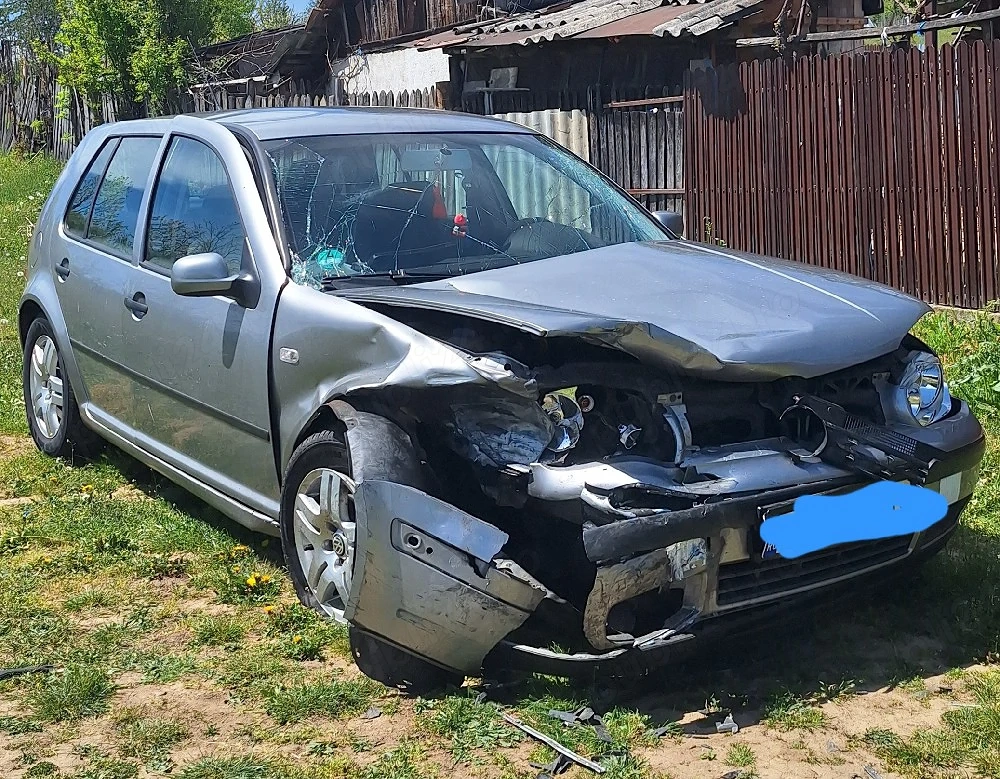 Vând piese golf 4