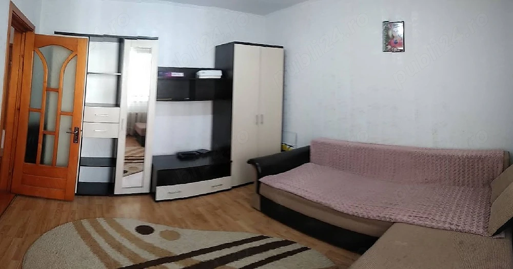 Inchiriez pe termen lung apartament cu 2 camere complet mobilat și utilat 