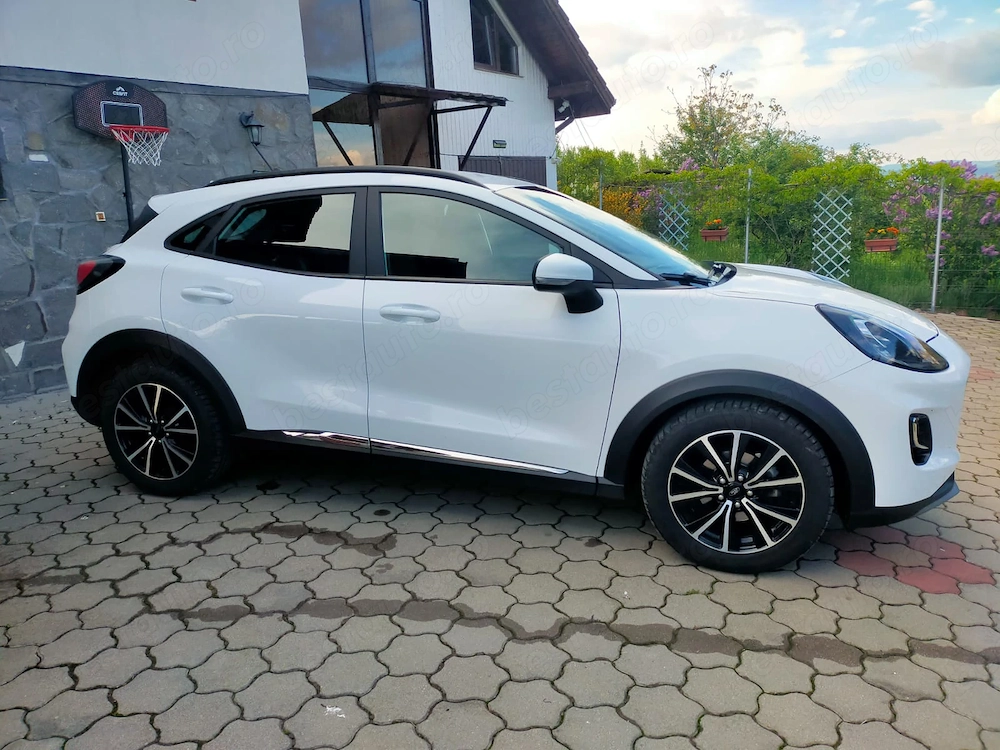 Ford Puma 1.0 EcoBoost Titanium