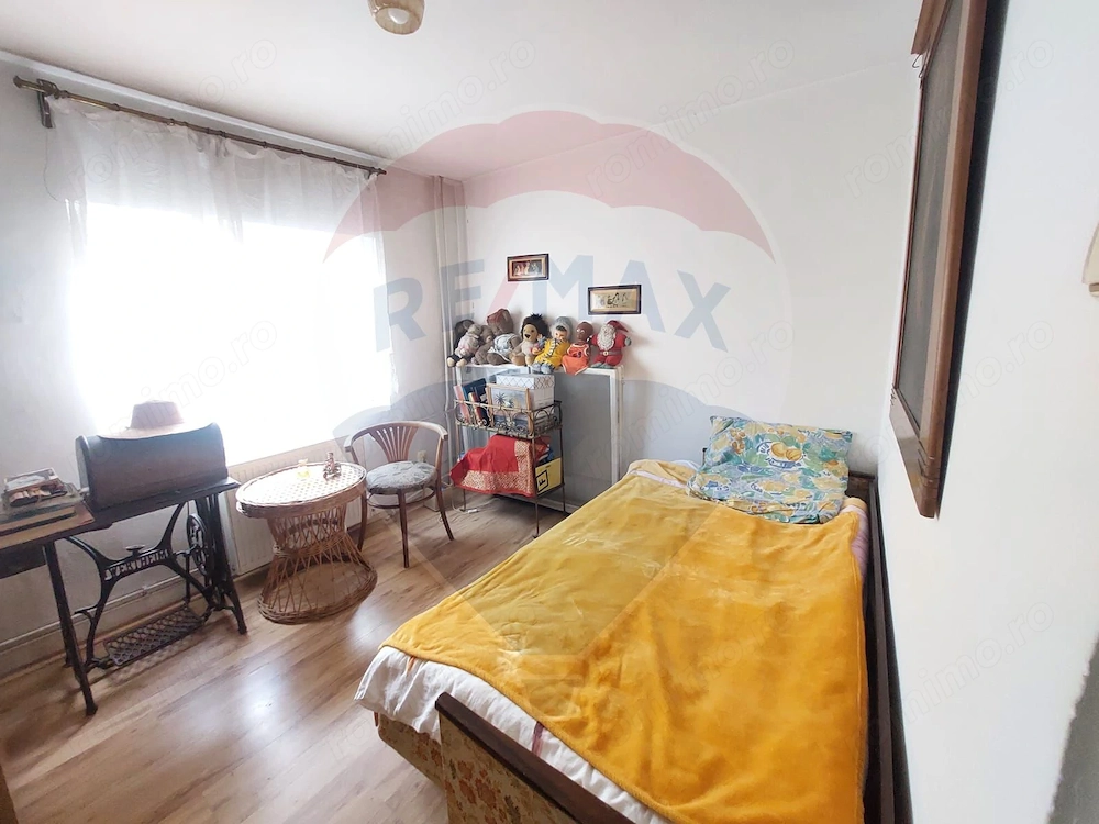 Apartament 4 camere