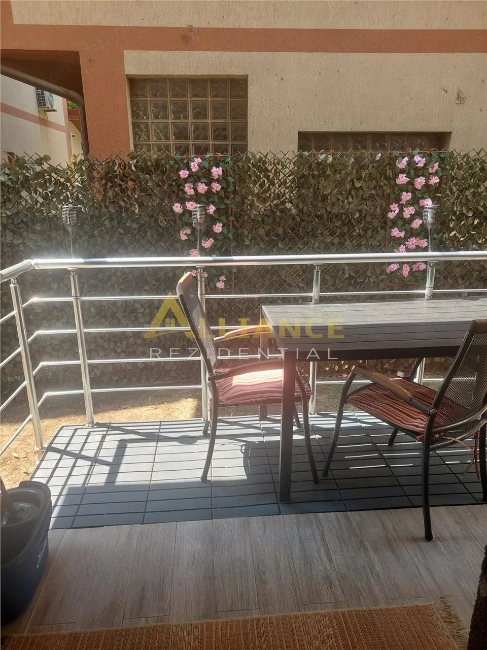 Apartament 2camere mobilat  #537;i utilat cu gradin #259;.|metrou Dimitrie Leonida -5min