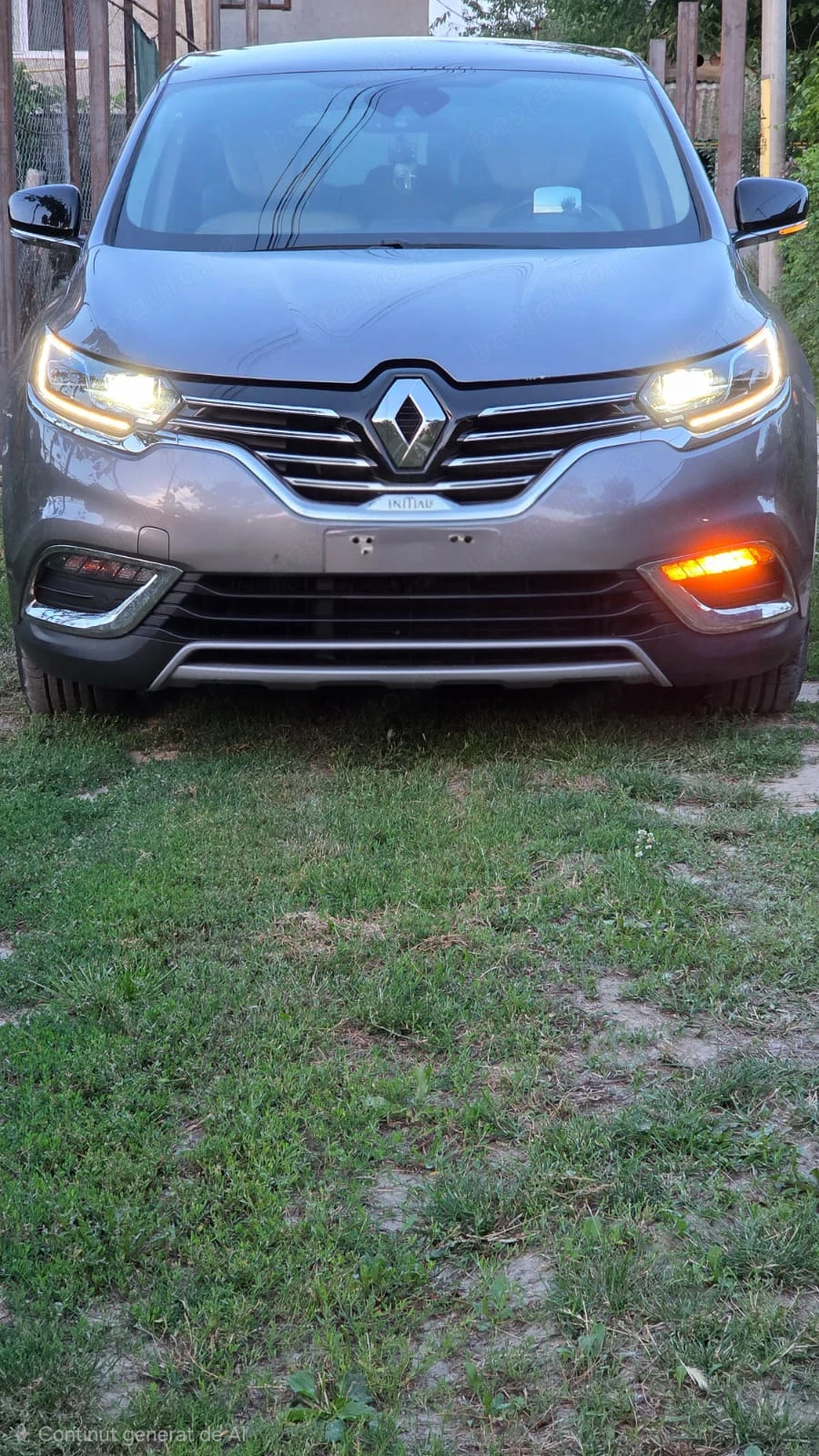 Renault Espace Initiale Paris