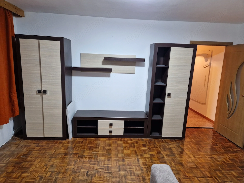 Inchiriez apartament 2 camere Moroasa