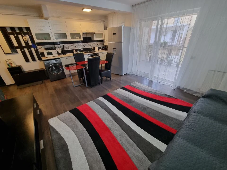 Apartament 2 camere| SU 50mp| etaj 3/4| TERASA 40mp| zona PORII