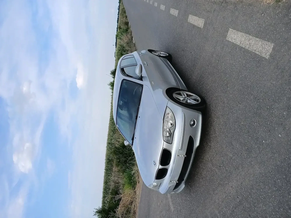 Vand bmw seria 1 motor 2.0 diesel 