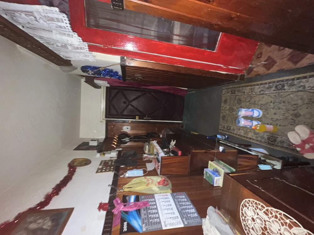 Vând apartament cu 2 camere zona 6 Vânători 
