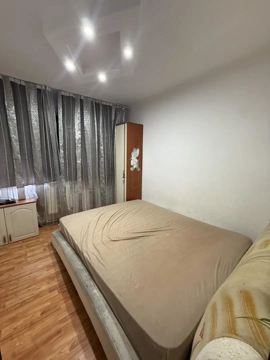APARTAMENT 4 CAMERE MICRO 39 DE VANZARE
