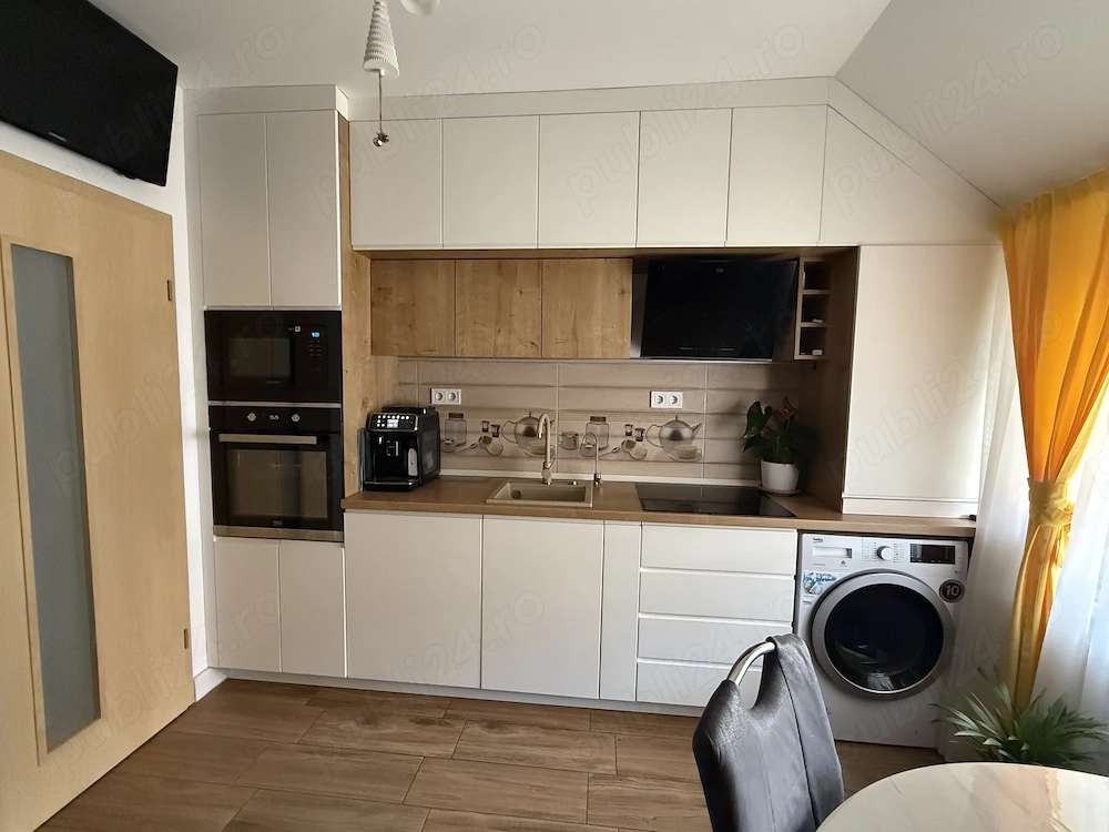 Apartament cu 3 camere