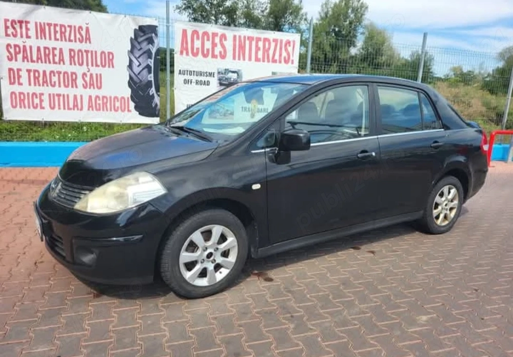 Vând Nissan Tida 