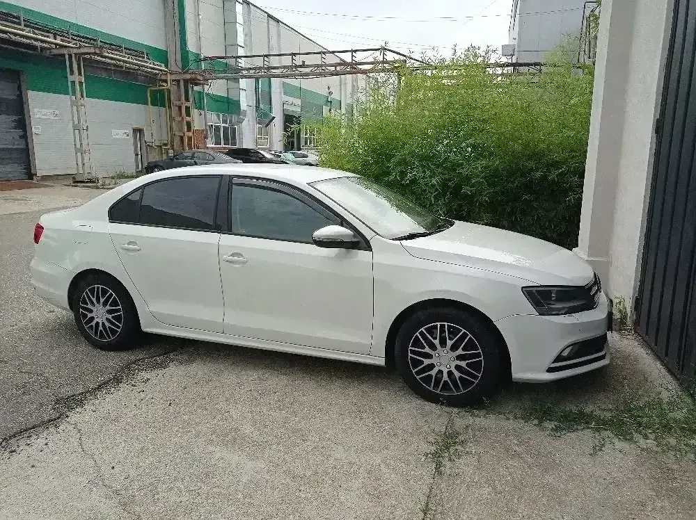 Volkswagen Jetta 2015 diesel 2.0 euro 6 110cp