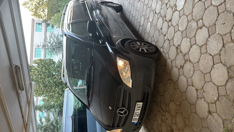 Mercedes-Benz Vito   AC 8+1 locuri  - Varianta lunga  Cutie automată   