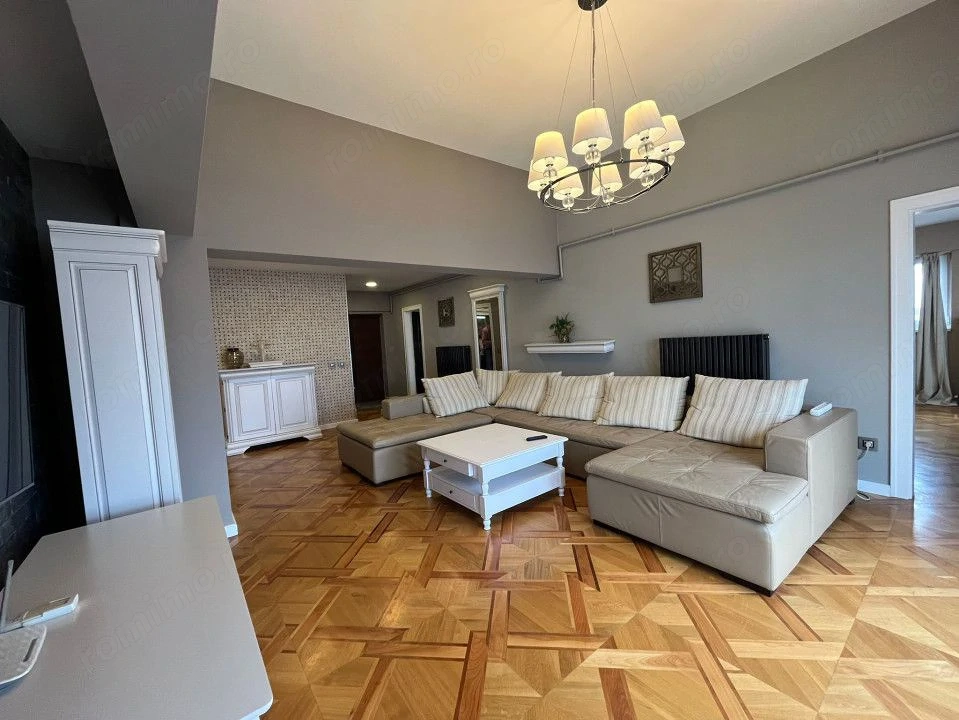 Penthouse 110mp zona Bulevardul Mihai Viteazu