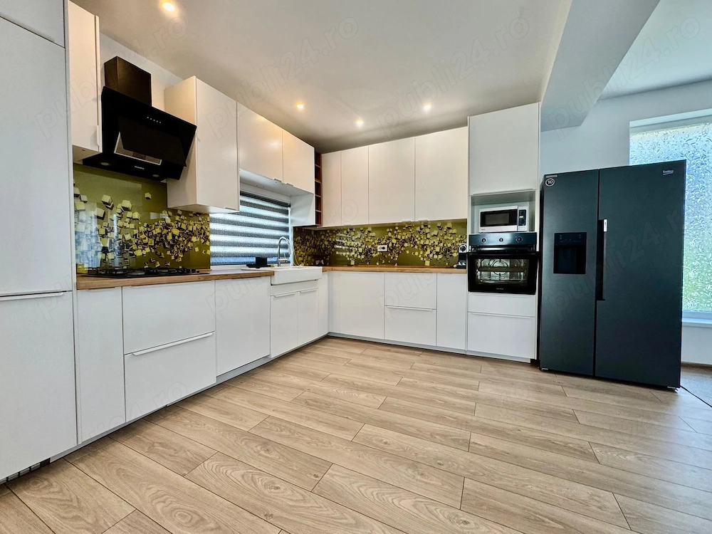 Particular inchiriez Vilă premium  4 camere   Complex Aerocity, Tunari