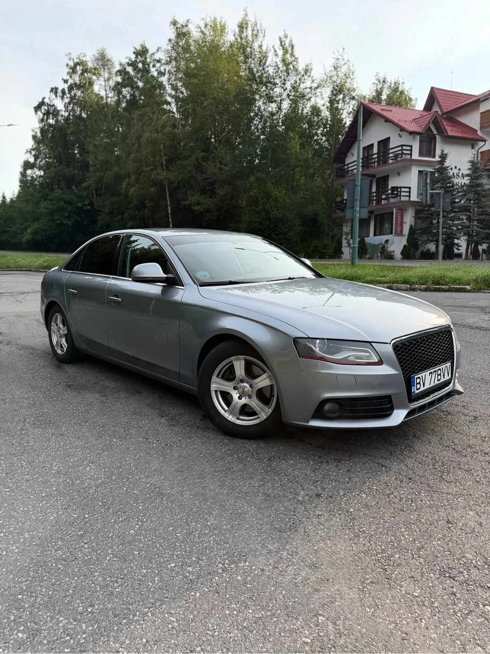 Intretinuta exemplar - Audi A4 B8 2009 Ambition Limuzina 160 de cai - sport eleganta