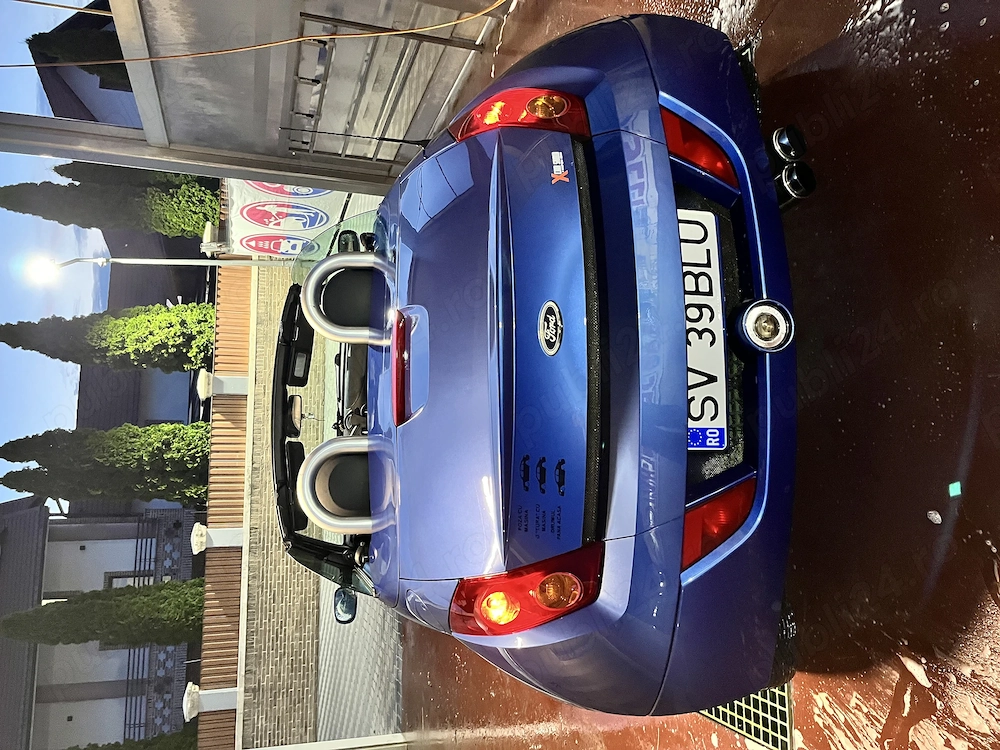 Vând Ford streetka pinifarina