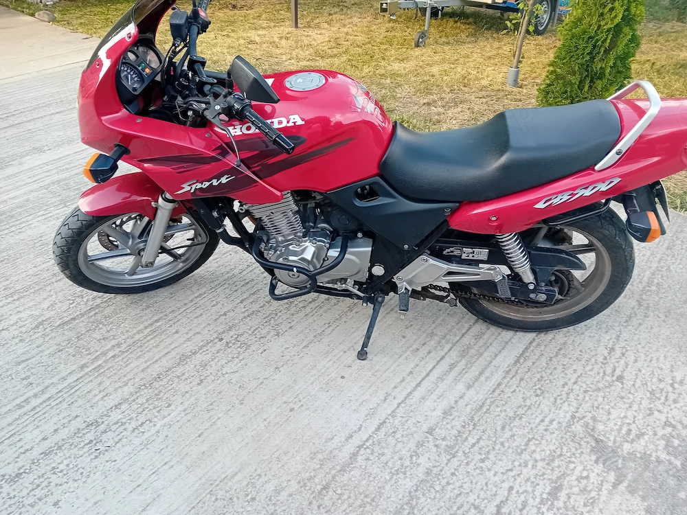 Motocicletă honda sport
