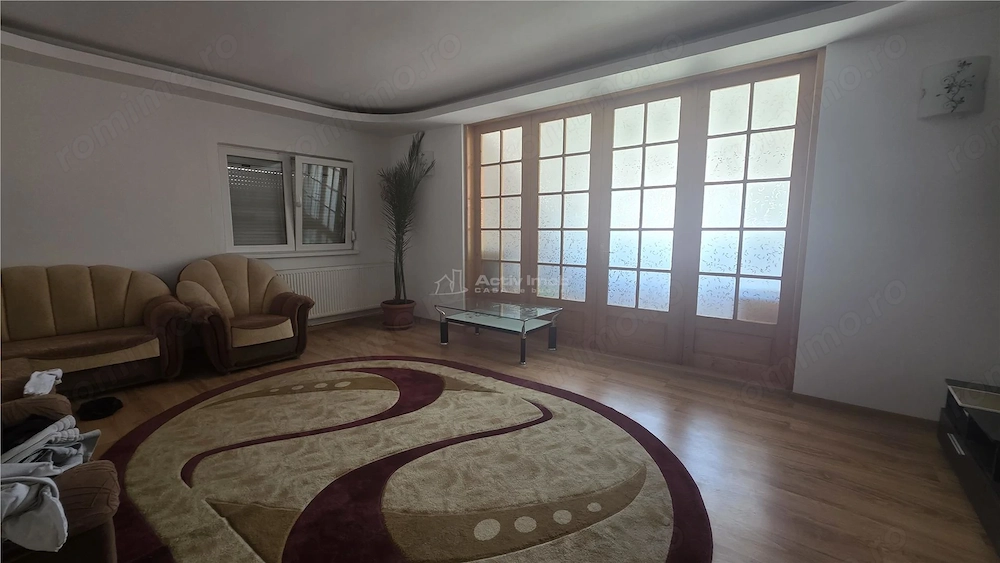 Casa P+E, teren 568 mp - Valea Rosie