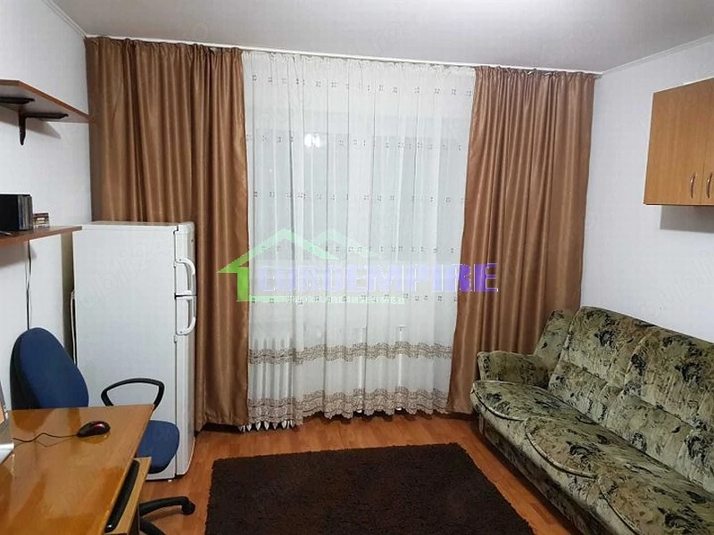 Garsoniera de vanzare zona CET, parter