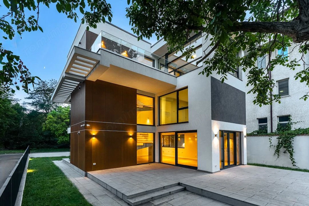 Vila individuala langa Lacul Baneasa | 6 camere, lift interior