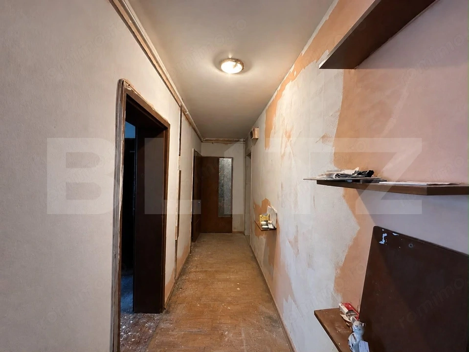 Apartament 3 camere, 62 mp, gradina si balcon,zona Cetate-Kaufland