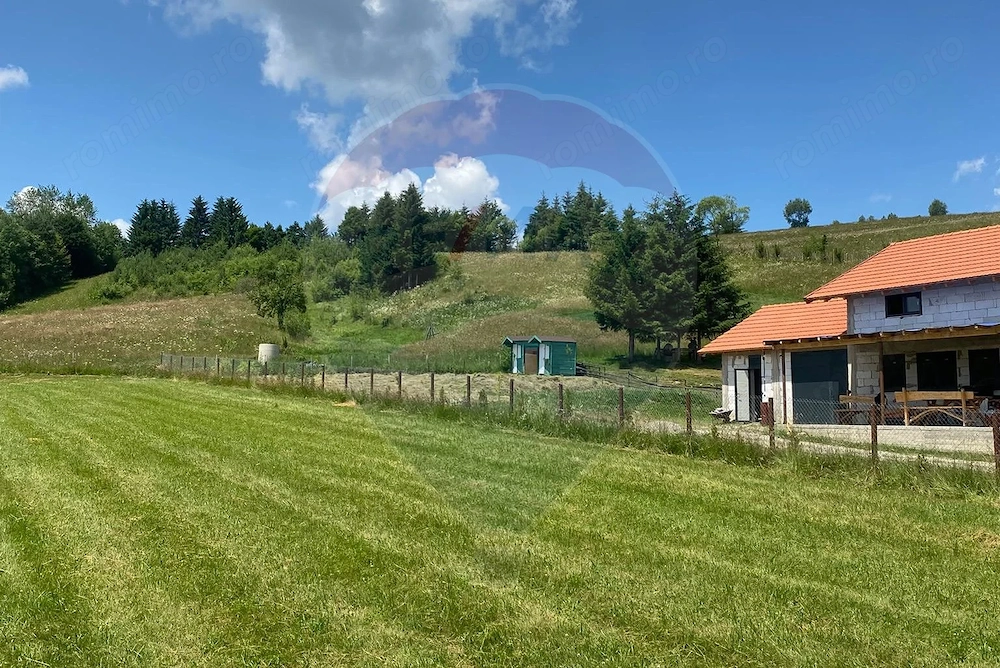 Teren 1,308mp Vama Buzaului / Strada Principala