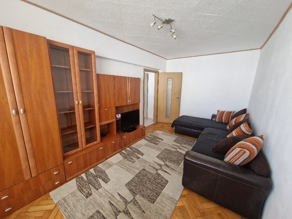 proprietar - Apartament 2 camere decomandat 
