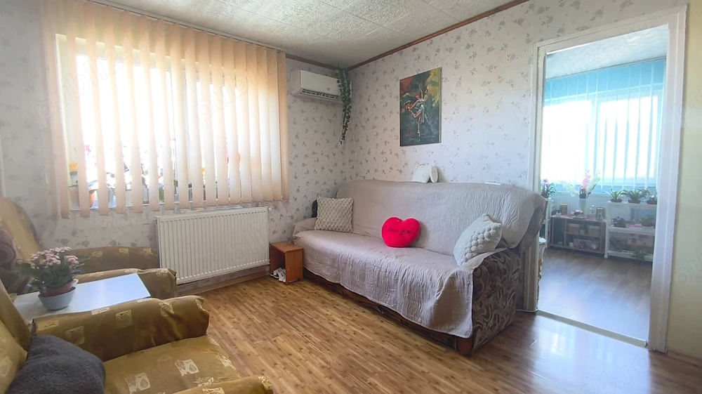Apartament 3 camere, 2 bai in Deva, zona Gojdu