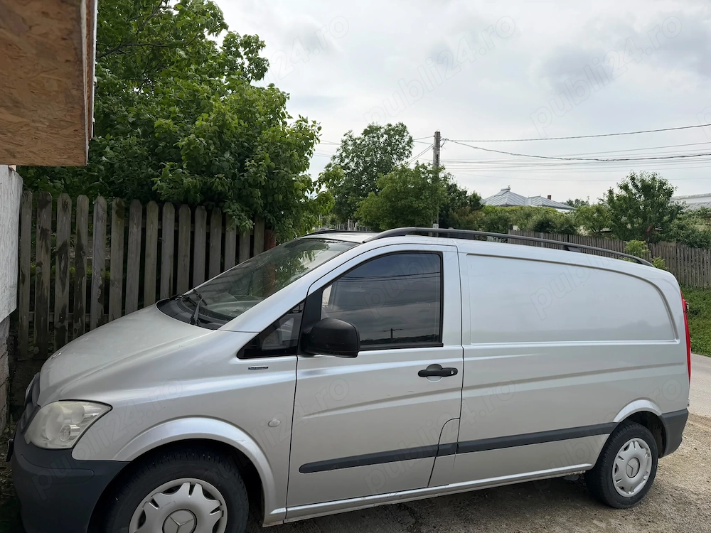 Vând Mercedes-benz-Vito
