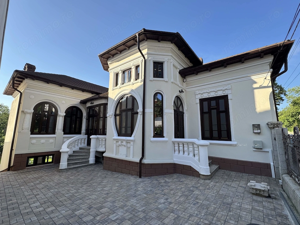 Cladire D+P, Sc=141 mp, teren = 1000 mp, zona centrala - str. Pitesti